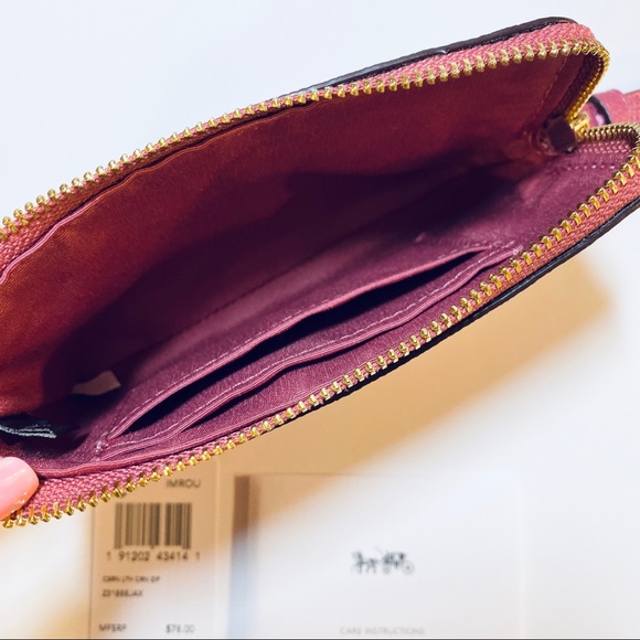 COACH Wristlet Pink NWT - Picture 4 of 10